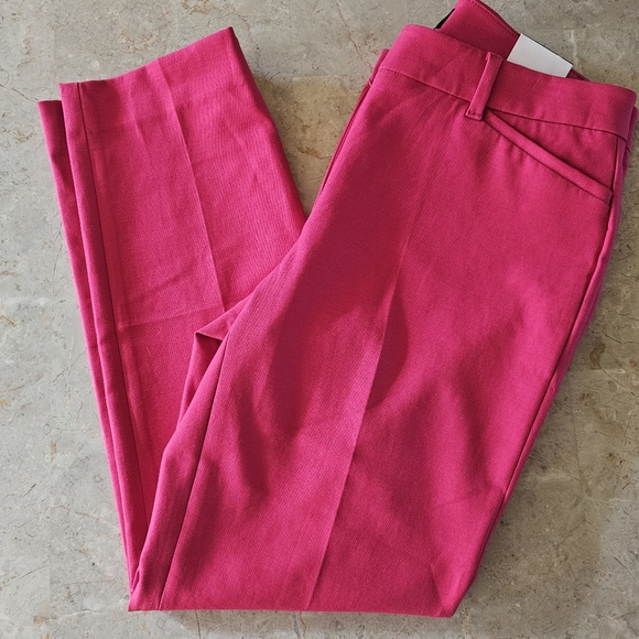 White House Black Market Pants - NEW White House Black Market Slim Ankle Pant.  Women's Size 8.